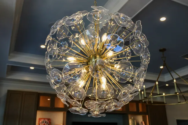 Sculptural chandelier and lighting detail
